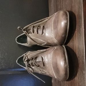 Naturalizer Brown Laced Heels